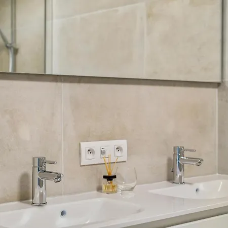 Holidayhouse Konge, A Place That Call Home! Holiday home